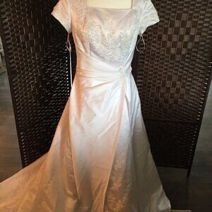White Wedding Dress with Train Size 14